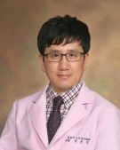 강윤기사진.png